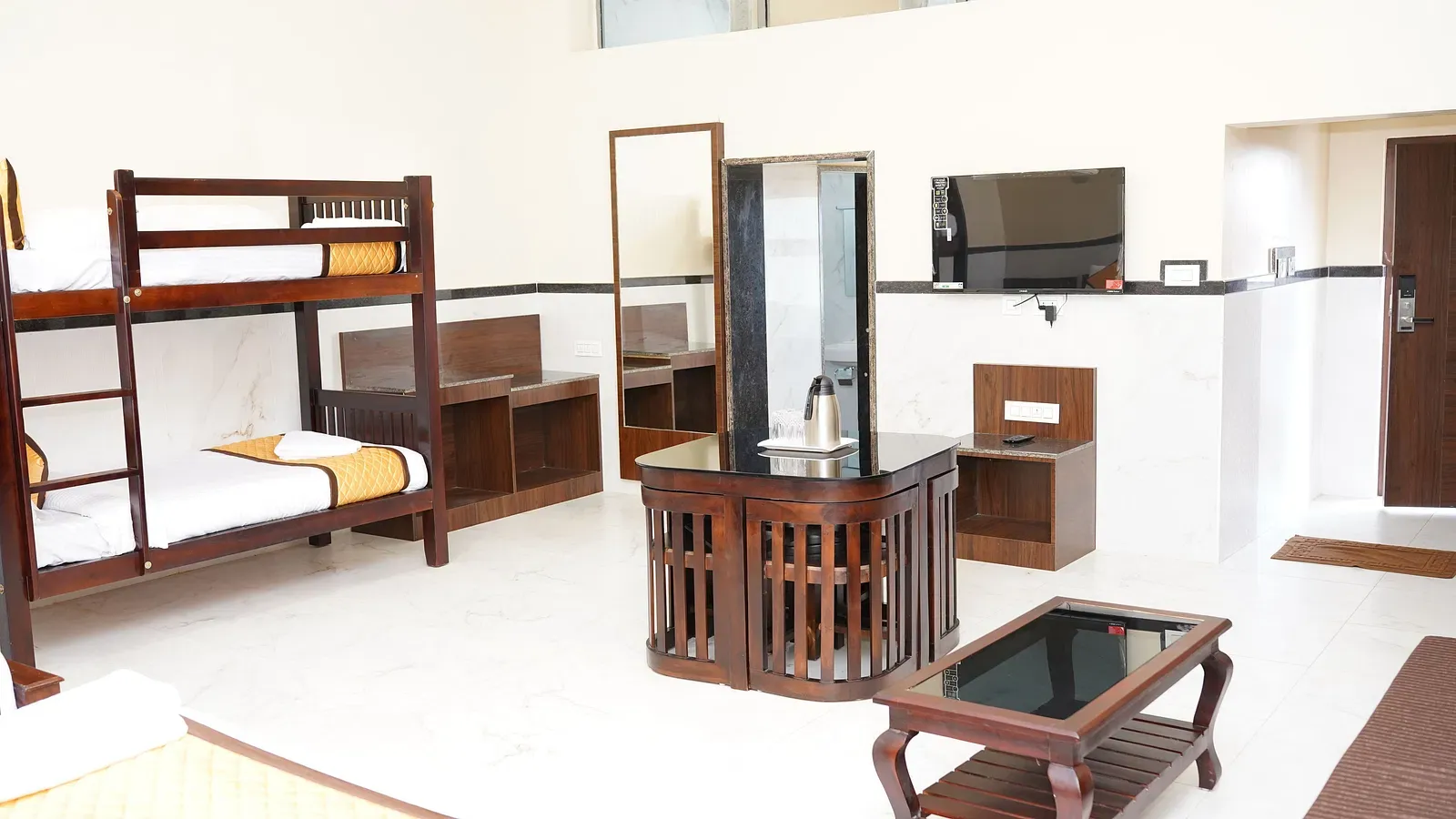 Modern room with soft, relaxing beds at Ketti Heights – best resort in Ooty for restful nights